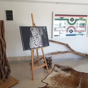 Easel display option