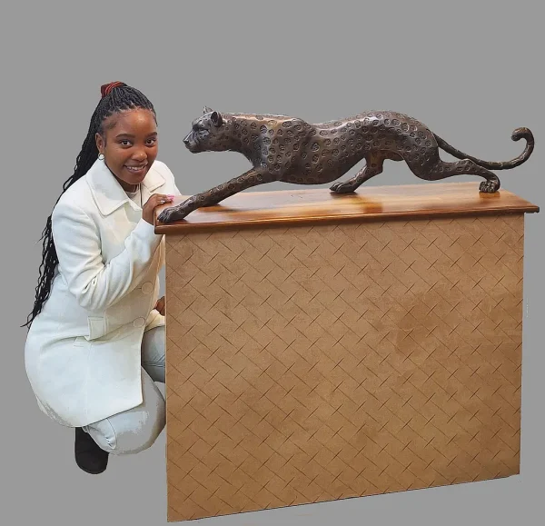 Cheetah Stalking bronze sculpture - Image 7