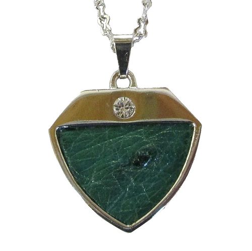 Pendant - brilliant green