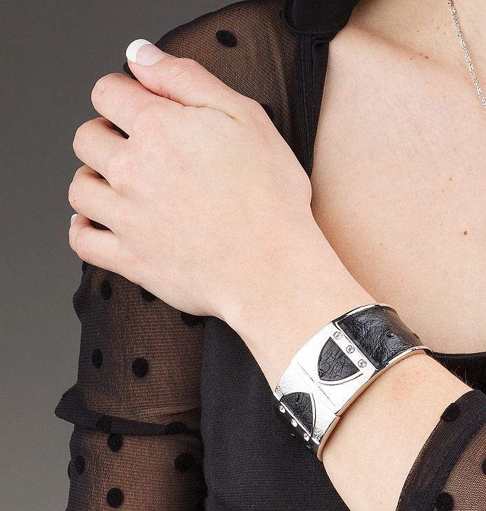 Bangle - Black - Image 2