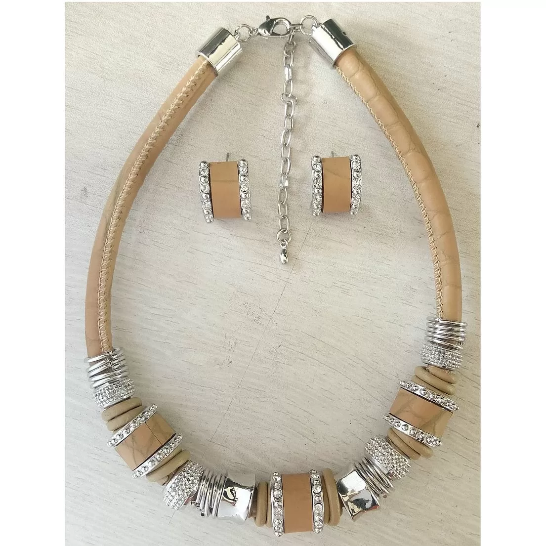 Sand Necklace & Earrings Set - Image 2