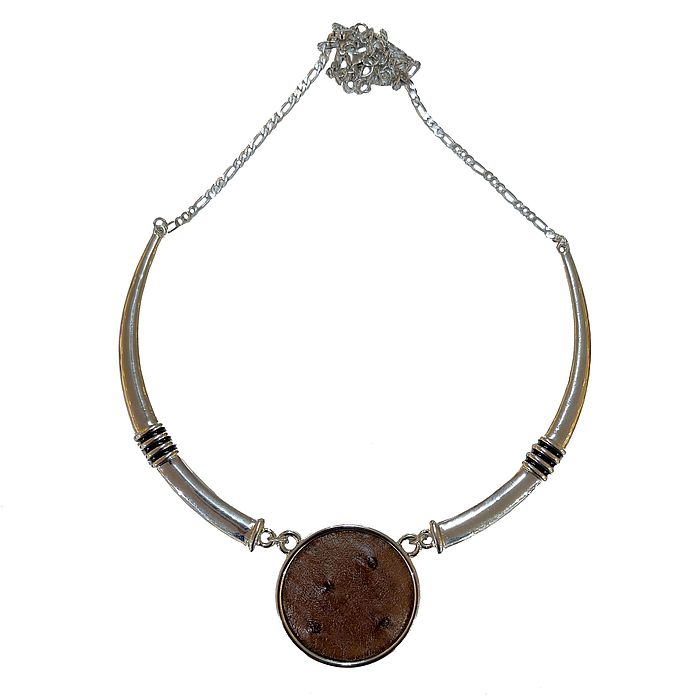 Tusk necklace - kango tabac