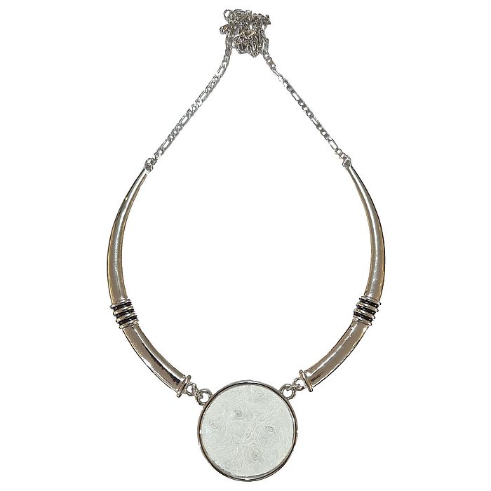Tusk necklace - white