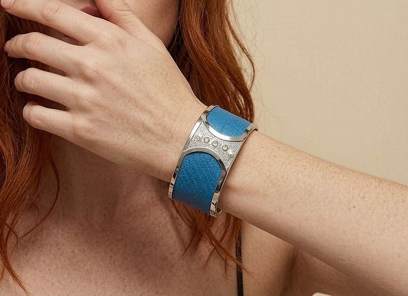 Cuff - Turquoise - Image 2