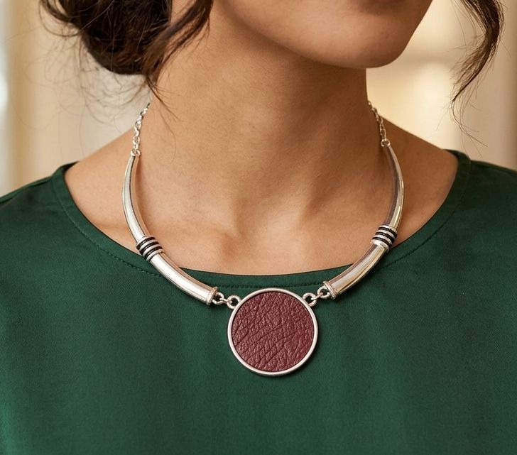 Tusk Necklace - Burgundy - Image 2