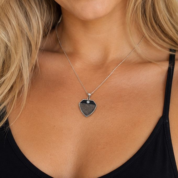Pendant - Taupe - Image 2
